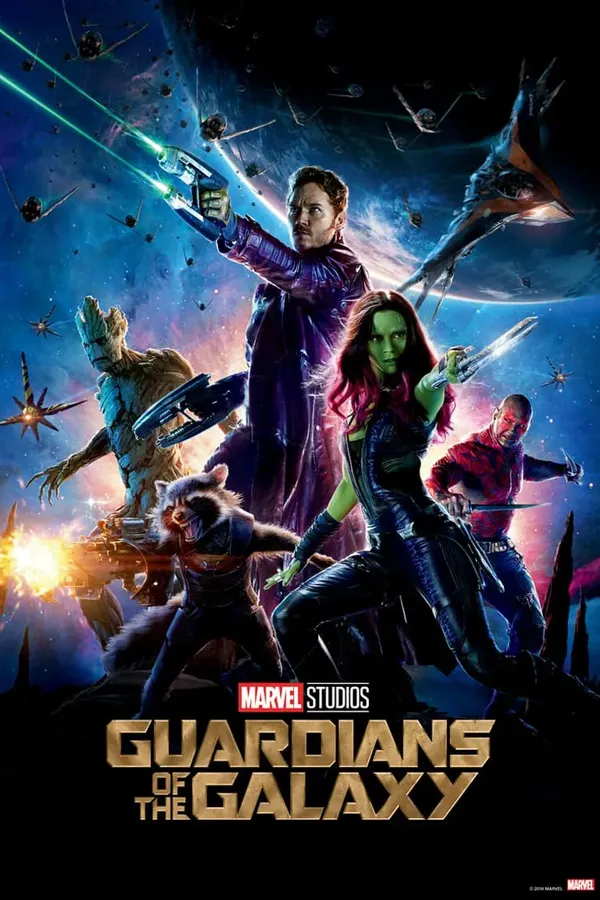 Poster resmi Guardians of the Galaxy (2014): Peter Quill, Gamora, Drax, Rocket, dan Groot berpose siaga dengan senjata di tengah ledakan luar angkasa, dengan logo judul berwarna emas di bagian bawah.
