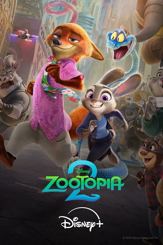 Poster resmi Zootopia 2 (2025): Nick Wilde dan Judy Hopps berlari di jalanan kota bersama seekor ular biru, dengan logo Disney+ di bawah judul.